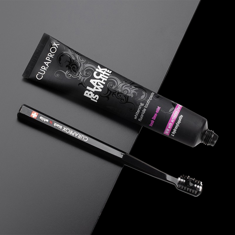 Pasta de dinti neagra Black is White 1 pasta-de-dinti-neagra-black-is-white